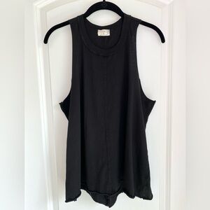 T.La Halter Swing Crewneck Tank Black Size M, NWOT